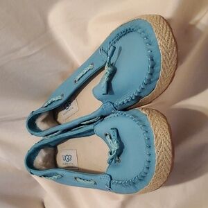 UGG Textured Loafers SZ 7.5